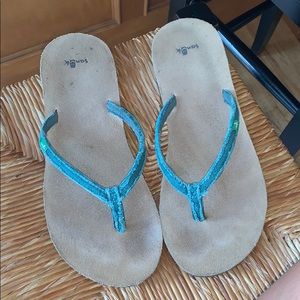 Flip flops